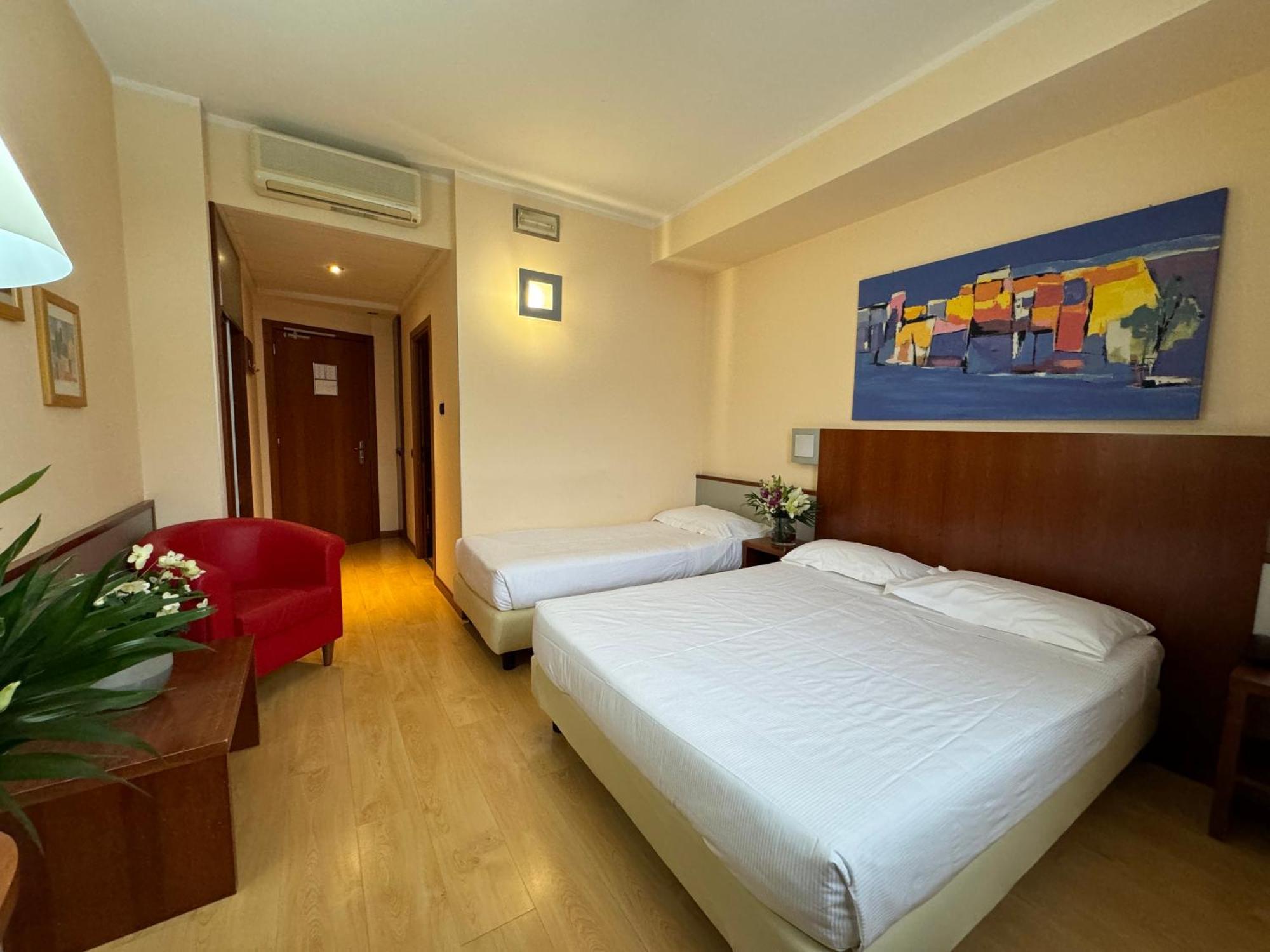 Euro Hotel Imola Exterior foto